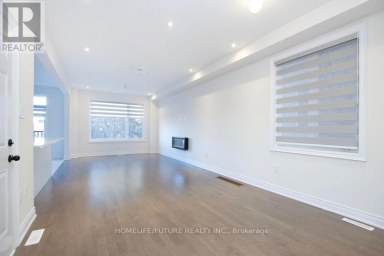 MAIN & 2ND FLOOR - 1359 KLONDIKE DRIVE Oshawa (Kedron) Ontario photo 4