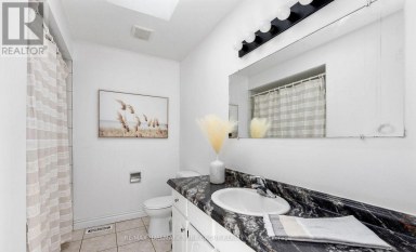 79 MAPLEGROVE AVENUE Bradford West Gwillimbury (Bradford) Ontario photo 25