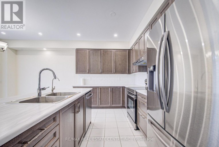 407 DOLMAN STREET, Woolwich, Ontario, N0B1M0