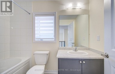 407 DOLMAN STREET Woolwich Ontario photo 23