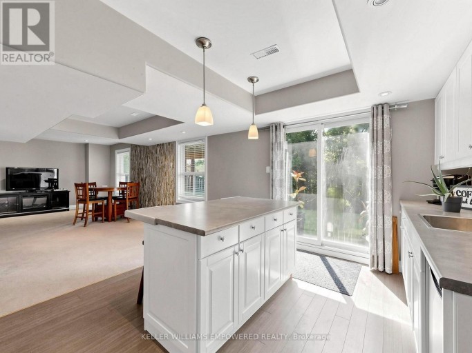 135 BUCHANAN DRIVE, New Tecumseth (Alliston), Ontario, L9R0A4