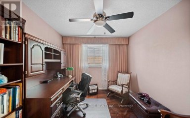 915 CATSKILL DRIVE E Oshawa (Northglen) Ontario photo 12