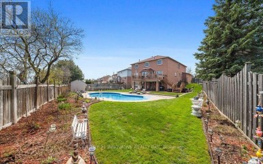 915 CATSKILL DRIVE E Oshawa (Northglen) Ontario photo 29