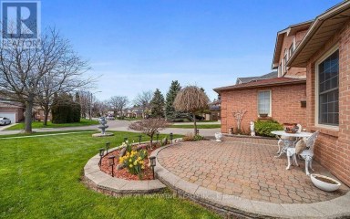 915 CATSKILL DRIVE E Oshawa (Northglen) Ontario photo 5
