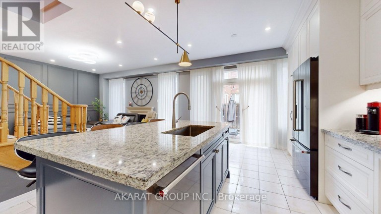 28 SAINT JAMES AVENUE, Vaughan (Vellore Village), Ontario, L4H3E4
