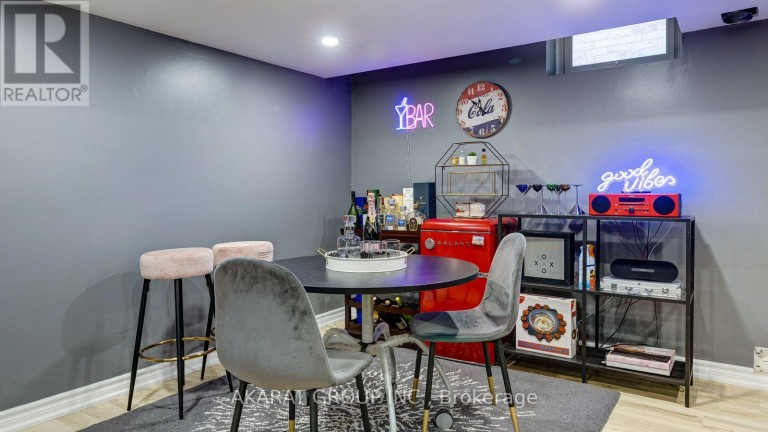 28 SAINT JAMES AVENUE, Vaughan (Vellore Village), Ontario, L4H3E4