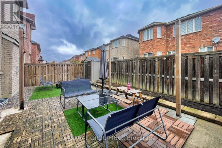 28 SAINT JAMES AVENUE, Vaughan (Vellore Village), Ontario, L4H3E4