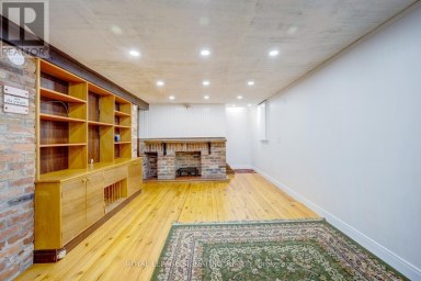 77 MCCRANEY STREET W Oakville (CP College Park) Ontario photo 29