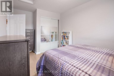8 JENSEN COURT Vaughan (Maple) Ontario photo 27