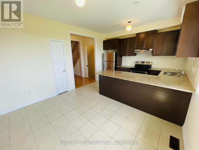 32 SHIFF CRESCENT, Brampton (Heart Lake East), Ontario, L6Z0H6