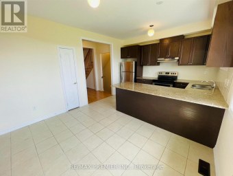 32 SHIFF CRESCENT Brampton (Heart Lake East) Ontario photo 11