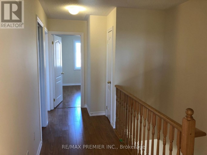 32 SHIFF CRESCENT, Brampton (Heart Lake East), Ontario, L6Z0H6
