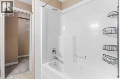 103, 1606 4 Street NW Calgary Alberta photo 22