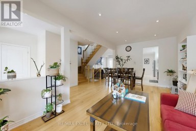 9 SUNNYSIDE HILL ROAD Markham (Cornell) Ontario photo 7