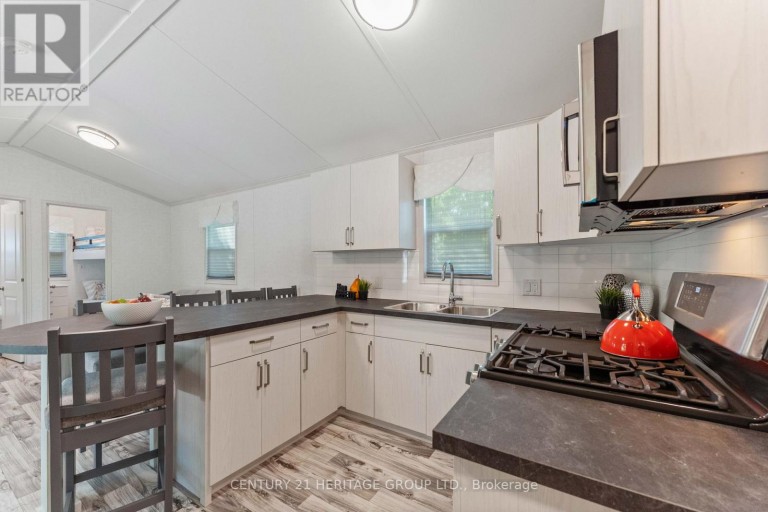 #4 - 202 HIDDEN GLEN ROAD, Georgian Bay (Baxter), Ontario, L0K1S0