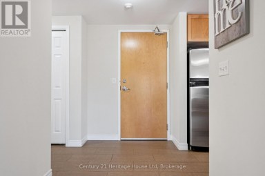 207 - 901 PAISLEY ROAD Guelph (Willow West/Sugarbush/West Acres) Ontario photo 17