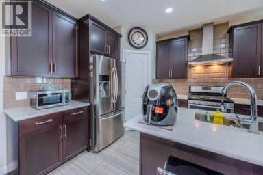 115 Savanna Parade NE Calgary Alberta photo 9