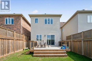 113 COURTNEY STREET Centre Wellington (Fergus) Ontario photo 34