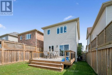113 COURTNEY STREET Centre Wellington (Fergus) Ontario photo 35