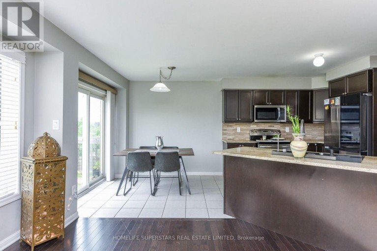 8 MIRACLE TRAIL N, Brampton (Northwest Brampton), Ontario, L7A0Y3