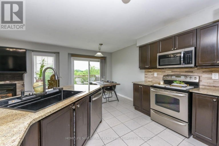 8 MIRACLE TRAIL N, Brampton (Northwest Brampton), Ontario, L7A0Y3