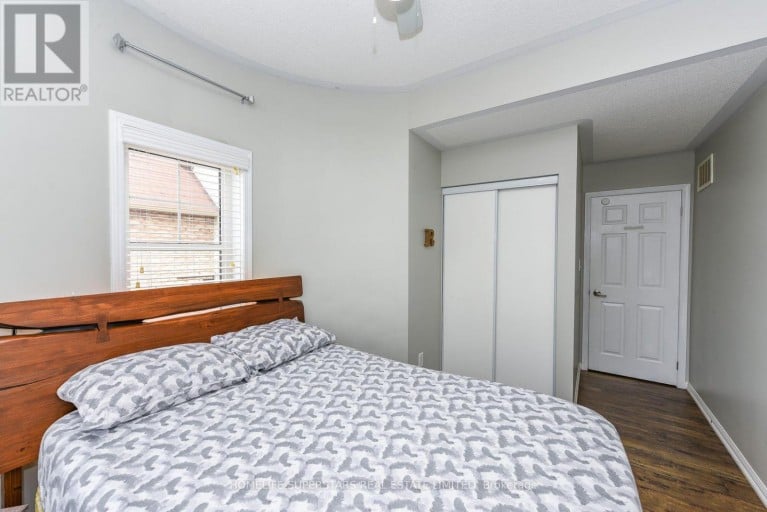 8 MIRACLE TRAIL N, Brampton (Northwest Brampton), Ontario, L7A0Y3
