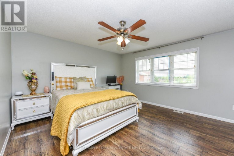 8 MIRACLE TRAIL N, Brampton (Northwest Brampton), Ontario, L7A0Y3