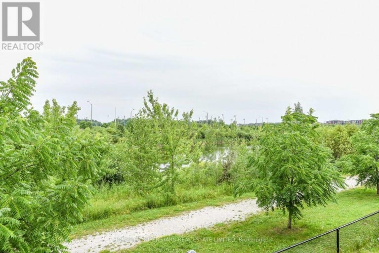 8 MIRACLE TRAIL N, Brampton (Northwest Brampton), Ontario, L7A0Y3