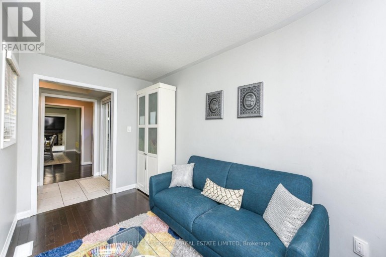 8 MIRACLE TRAIL N, Brampton (Northwest Brampton), Ontario, L7A0Y3