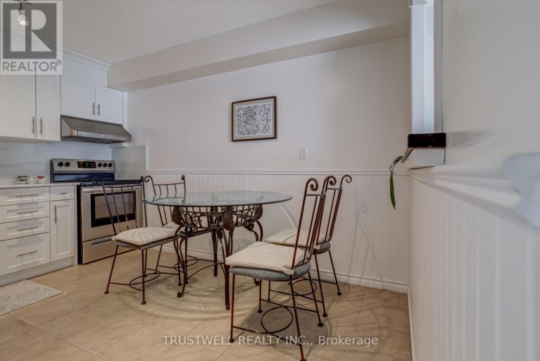 A39 - 300 MILL ROAD, Toronto (Markland Wood), Ontario, M9C4W7