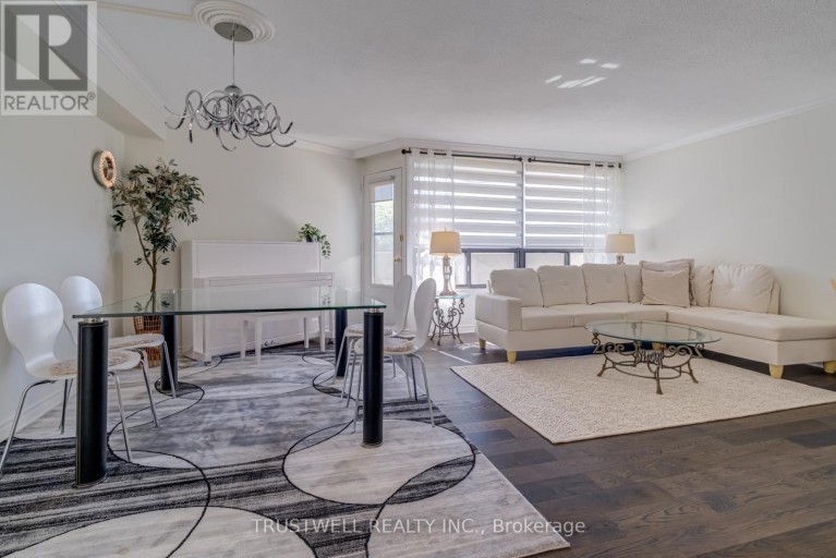 A39 - 300 MILL ROAD, Toronto (Markland Wood), Ontario, M9C4W7
