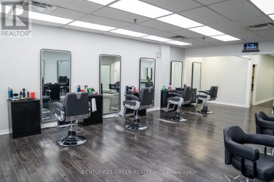 8 - 2565 STEELES AVENUE E Brampton (Steeles Industrial) Ontario photo 2