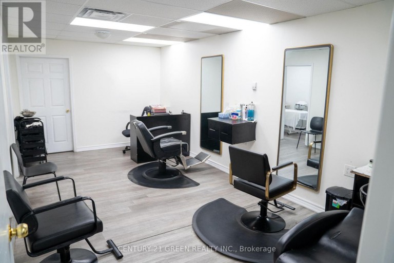 8 - 2565 STEELES AVENUE E, Brampton (Steeles Industrial), Ontario, L6T4L6