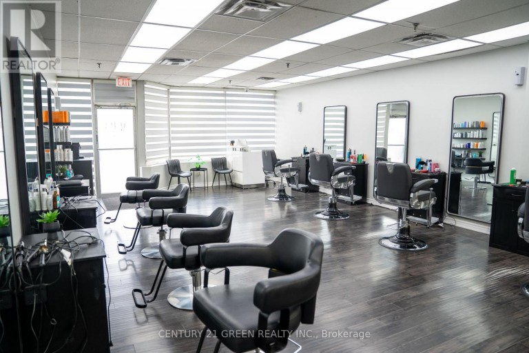 8 - 2565 STEELES AVENUE E, Brampton (Steeles Industrial), Ontario, L6T4L6