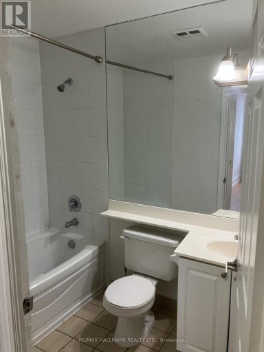 3002 - 3880 DUKE OF YORK BLVD BOULEVARD, Mississauga (City Centre), Ontario, L5B4M7