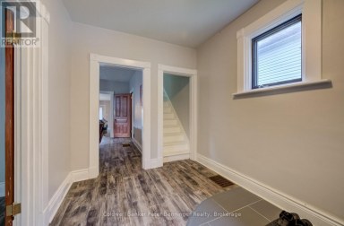 618 8TH AVENUE Hanover Ontario photo 6