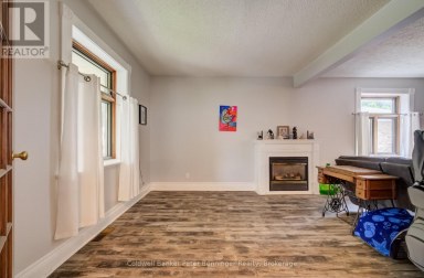 618 8TH AVENUE Hanover Ontario photo 7