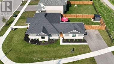 138 RENAISSANCE DRIVE St. Thomas Ontario photo 1