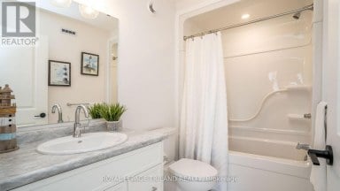 138 RENAISSANCE DRIVE St. Thomas Ontario photo 18