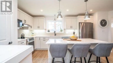138 RENAISSANCE DRIVE St. Thomas Ontario photo 7