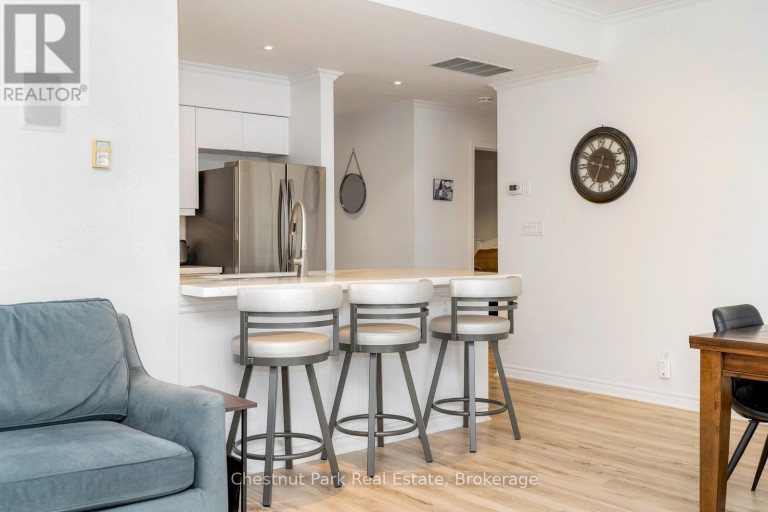 679 JOHNSTON PARK AVENUE, Collingwood, Ontario, L9Y5C7