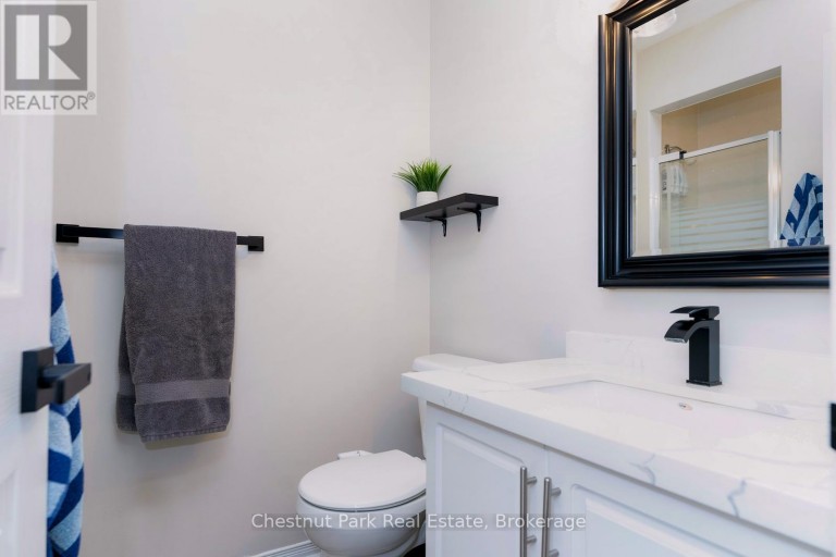 679 JOHNSTON PARK AVENUE, Collingwood, Ontario, L9Y5C7
