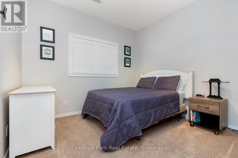 679 JOHNSTON PARK AVENUE, Collingwood, Ontario, L9Y5C7