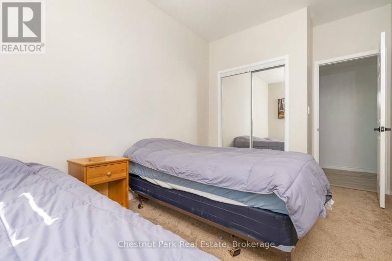 679 JOHNSTON PARK AVENUE, Collingwood, Ontario, L9Y5C7