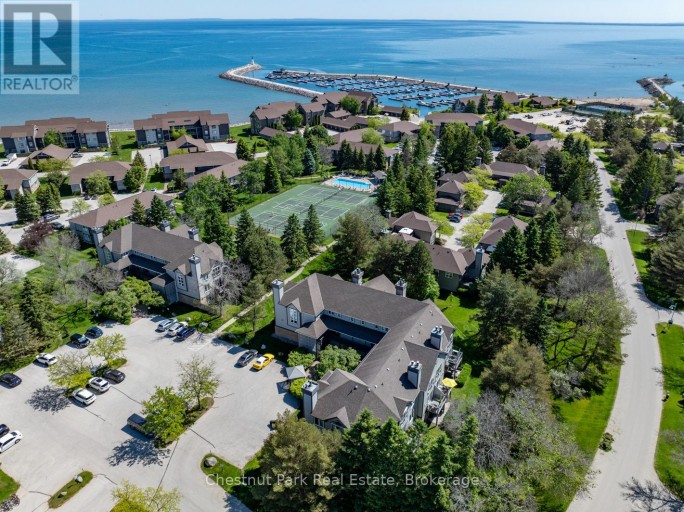679 JOHNSTON PARK AVENUE, Collingwood, Ontario, L9Y5C7