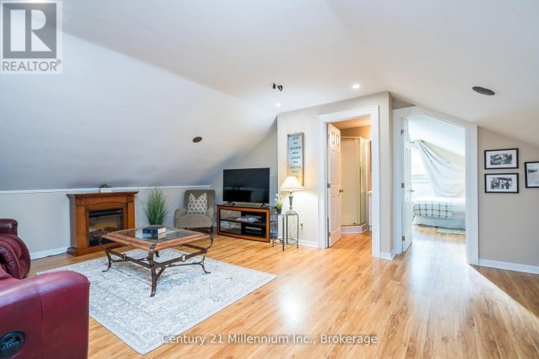 160 GRAND CYPRESS LANE, Blue Mountains, Ontario, L9Y0K8