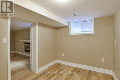 238 MARY STREET Orillia Ontario photo 34