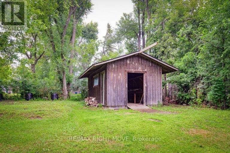 238 MARY STREET, Orillia, Ontario, L3V3E6