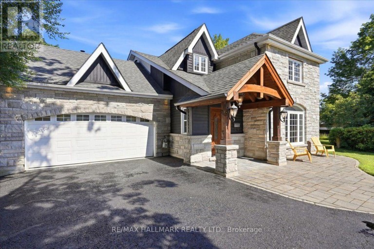105 DUCKWORTH STREET, Barrie (Codrington), Ontario, L4M3V9