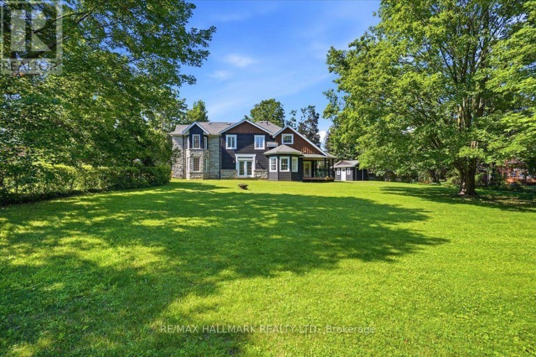 105 DUCKWORTH STREET, Barrie (Codrington), Ontario, L4M3V9